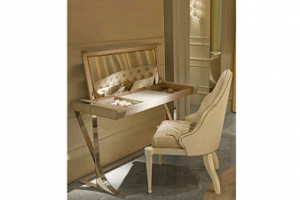 Стол Cornelio Cappellini CORINNE12050/PE