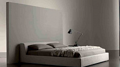 Кровать Meridiani LOUIS UP BED 01